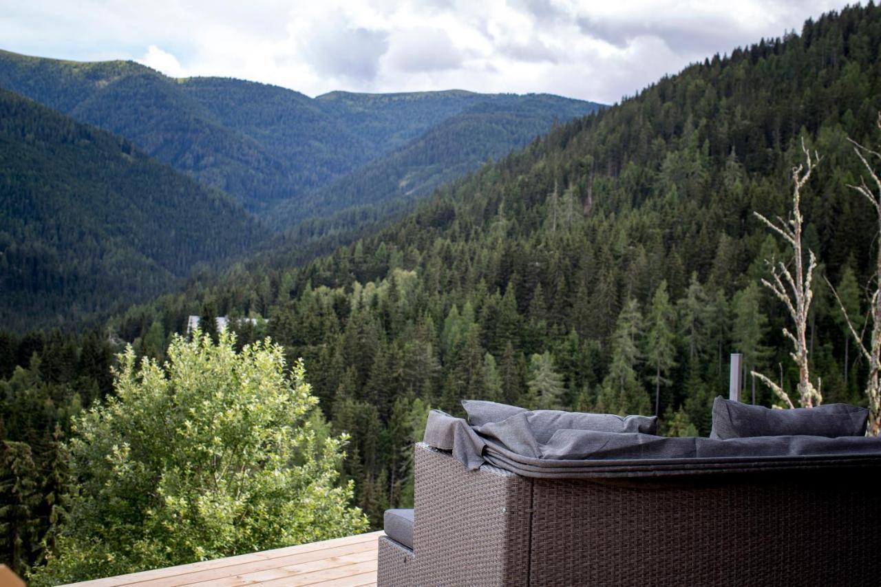 Ferienwohnung Konradgut 11 - Ruhe und Aussicht auf 1140m Sankt Lorenzen ob Murau Exterior foto